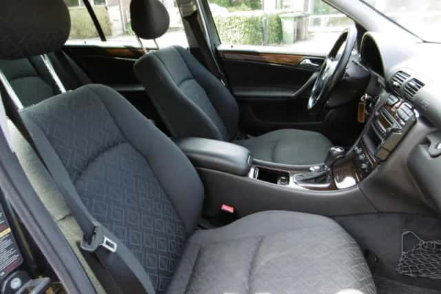 Mercedes-Benz C-Klasse (2003) thumbnail 3