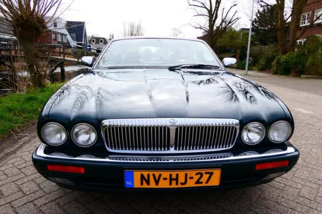 Daimler Double Six (1996) thumbnail 6