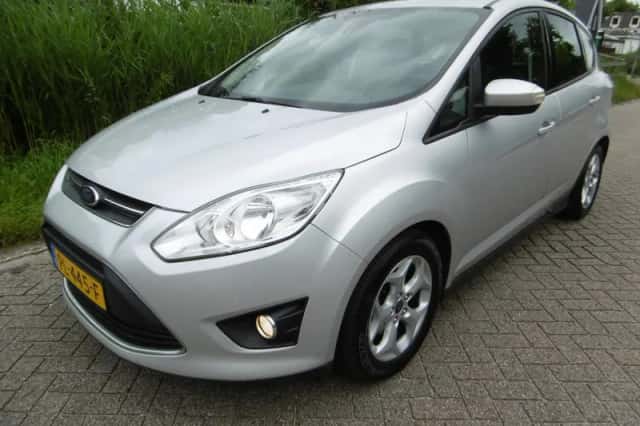 Ford C-Max (2015) thumbnail 1