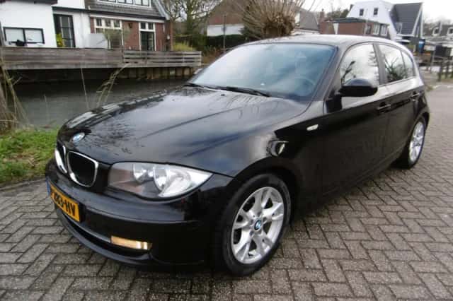 BMW 1-Serie (2009) thumbnail 1