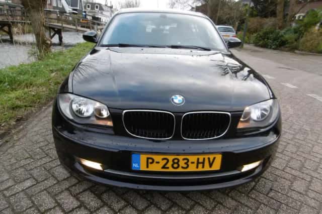 BMW 1-Serie (2009) thumbnail 6
