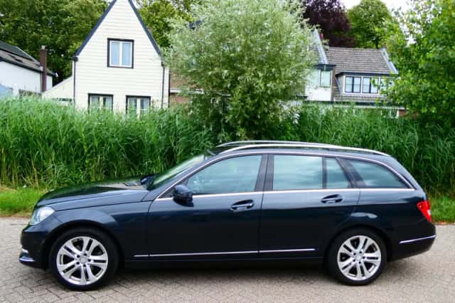 Mercedes-Benz C-Klasse (2013) thumbnail 1