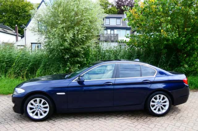 BMW 5-Serie (2012) thumbnail 1