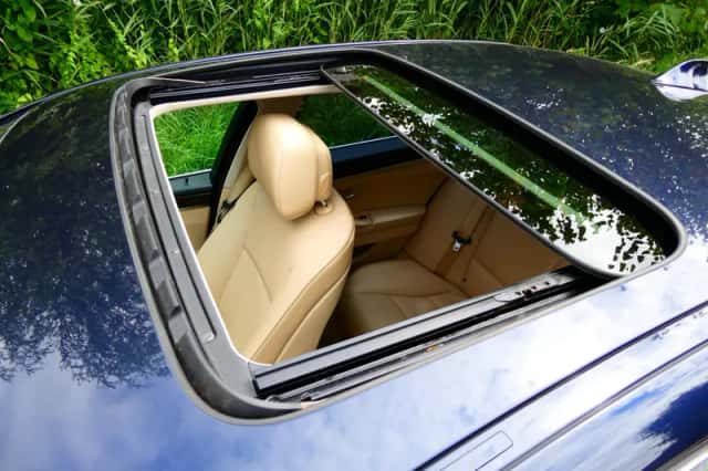 BMW 5-Serie (2012) thumbnail 3