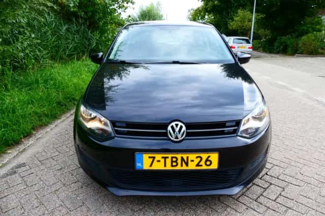 Volkswagen Polo (2014) thumbnail 6