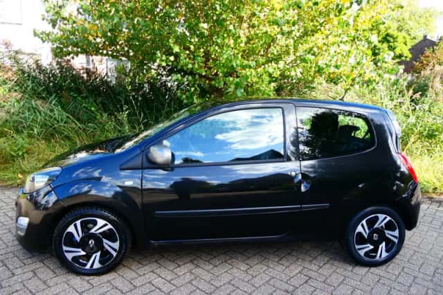 Renault Twingo (2015) thumbnail 1