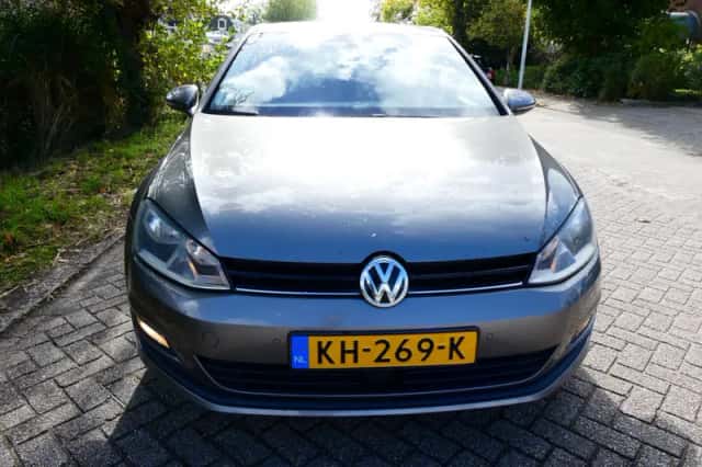 Volkswagen Golf (2016) thumbnail 6