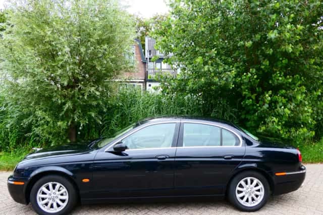 Jaguar S-Type (2005) thumbnail 4