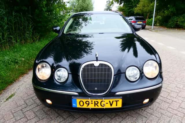 Jaguar S-Type (2005) thumbnail 6