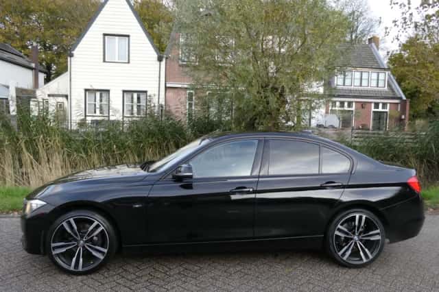 BMW 3-Serie (2014) thumbnail 5