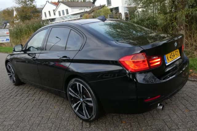 BMW 3-Serie (2014) thumbnail 6