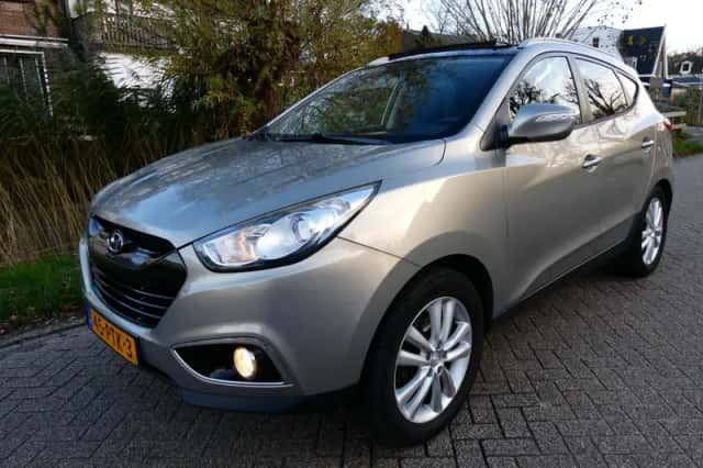 Hyundai ix35 (2011) thumbnail 1