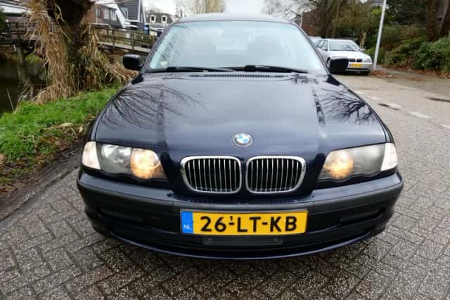 BMW 3-Serie (1999) thumbnail 6
