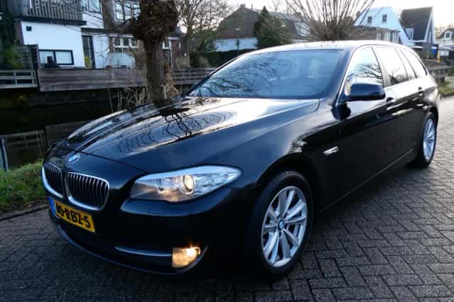 BMW 5-Serie (2011) thumbnail 4