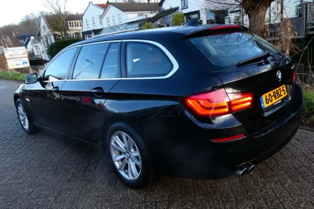 BMW 5-Serie (2011) thumbnail 5
