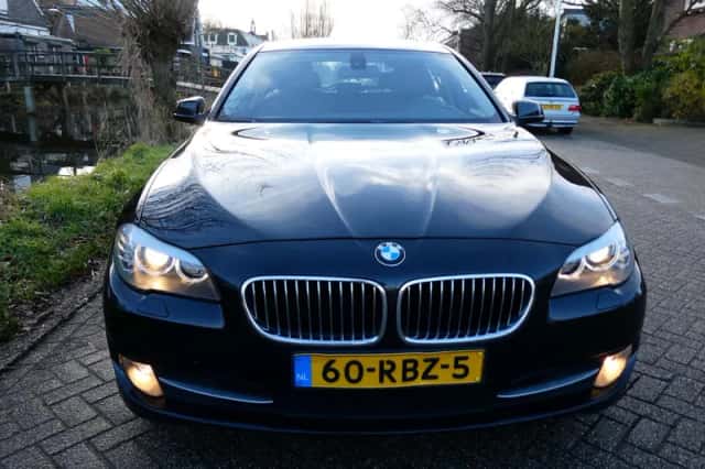 BMW 5-Serie (2011) thumbnail 6