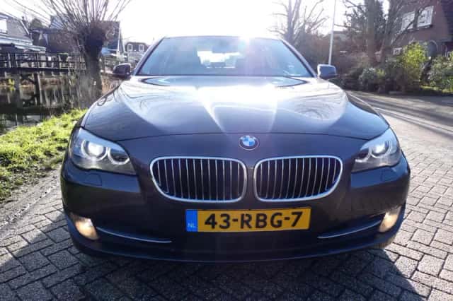 BMW 5-Serie (2011) thumbnail 6