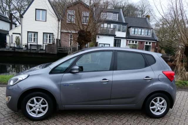 Hyundai ix20 (2012) thumbnail 4