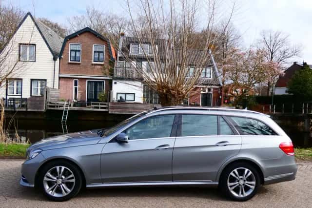 Mercedes-Benz E-Klasse (2013) thumbnail 1
