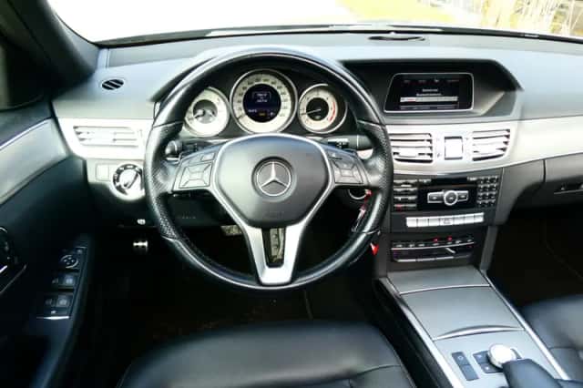 Mercedes-Benz E-Klasse (2013) thumbnail 3