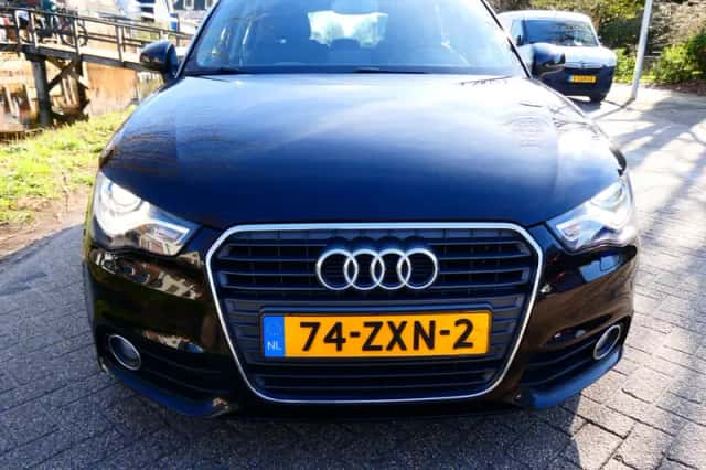 Audi A1 (2013) thumbnail 6