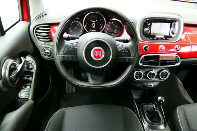 Fiat 500X (2015) thumbnail 2