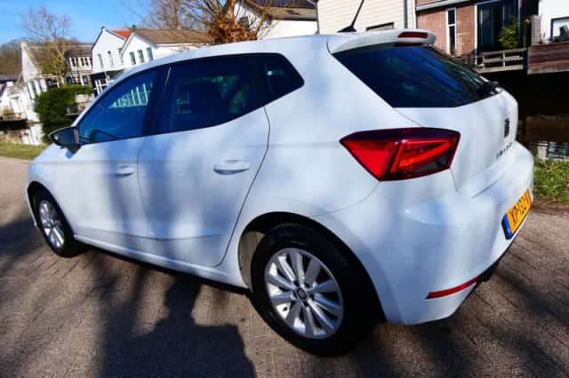 SEAT Ibiza (2019) thumbnail 5