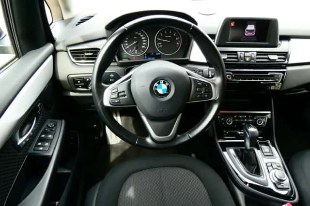 BMW 2-Serie Active Tourer (2015) thumbnail 3