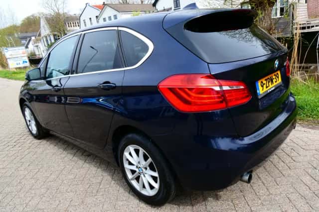 BMW 2-Serie Active Tourer (2015) thumbnail 5
