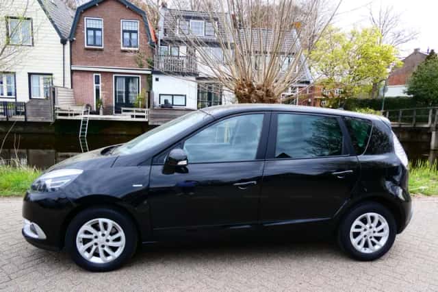 Renault Scénic (2015) thumbnail 3