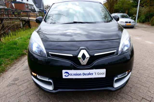 Renault Scénic (2015) thumbnail 6