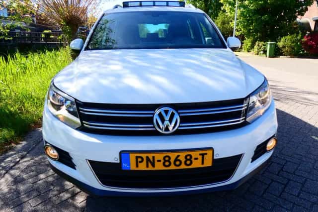 Volkswagen Tiguan (2014) thumbnail 6
