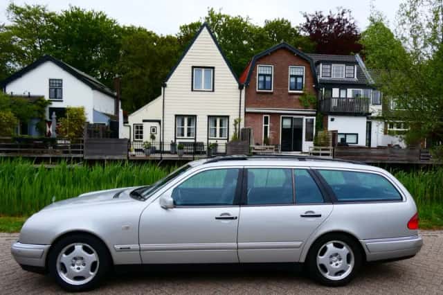 Mercedes-Benz E-Klasse (1998) thumbnail 1