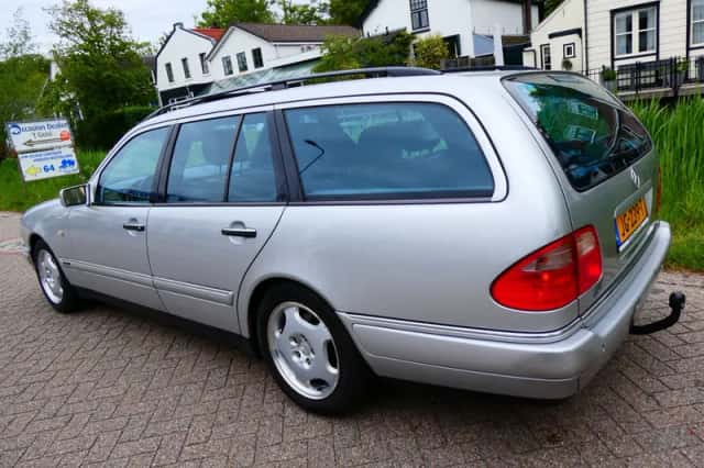 Mercedes-Benz E-Klasse (1998) thumbnail 5