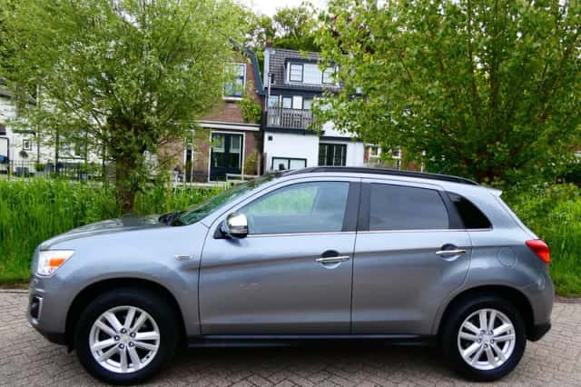Mitsubishi ASX (2013) thumbnail 4