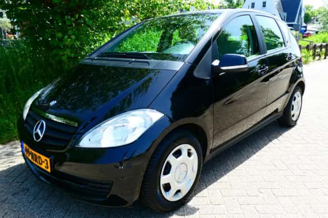 Mercedes-Benz A-Klasse (2010) thumbnail 3