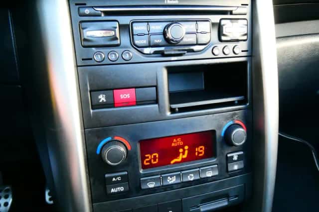 Peugeot 207 (2014) thumbnail 3