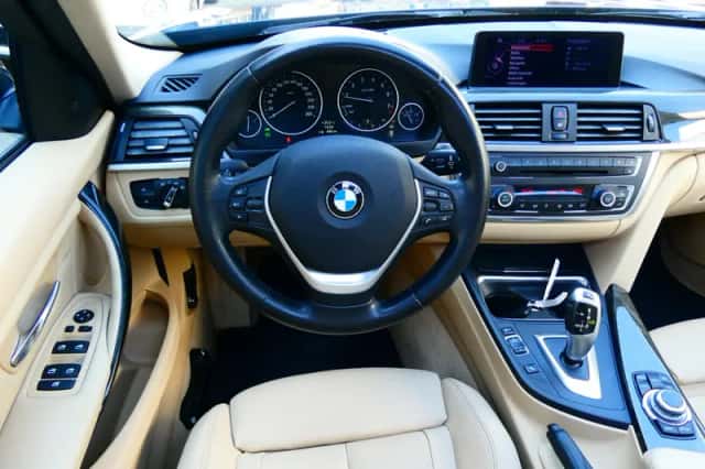 BMW 3-Serie (2013) thumbnail 2