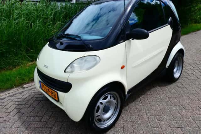 Smart City-coupé (2001) thumbnail 1