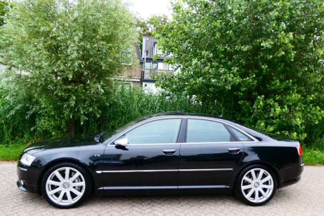 Audi A8 (2007) thumbnail 4