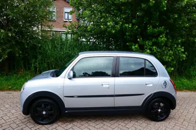 Daihatsu Trevis (2008) thumbnail 2
