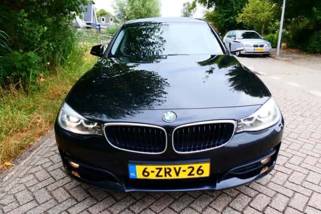 BMW 3-Serie (2015) thumbnail 6