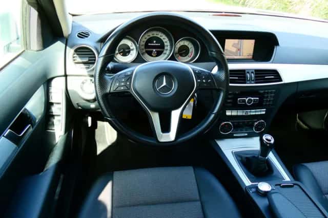 Mercedes-Benz C-Klasse (2012) thumbnail 2