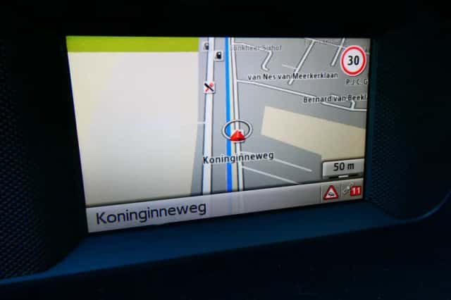 Mercedes-Benz C-Klasse (2012) thumbnail 3