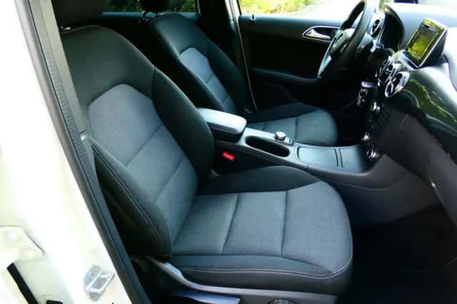 Mercedes-Benz B-Klasse (2012) thumbnail 3