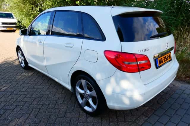 Mercedes-Benz B-Klasse (2012) thumbnail 5