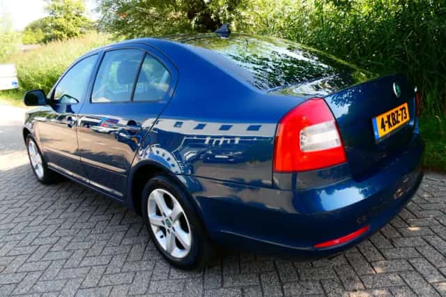 Škoda Octavia (2013) thumbnail 5
