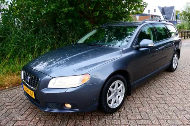Volvo V70 (2008) thumbnail 1