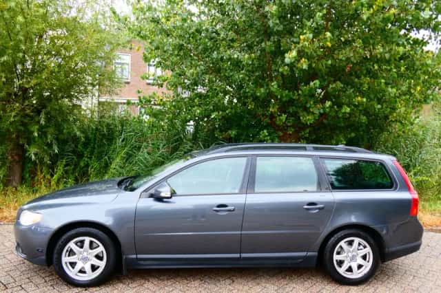 Volvo V70 (2008) thumbnail 4