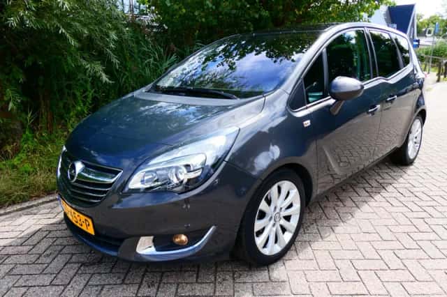 Opel Meriva (2015) thumbnail 1